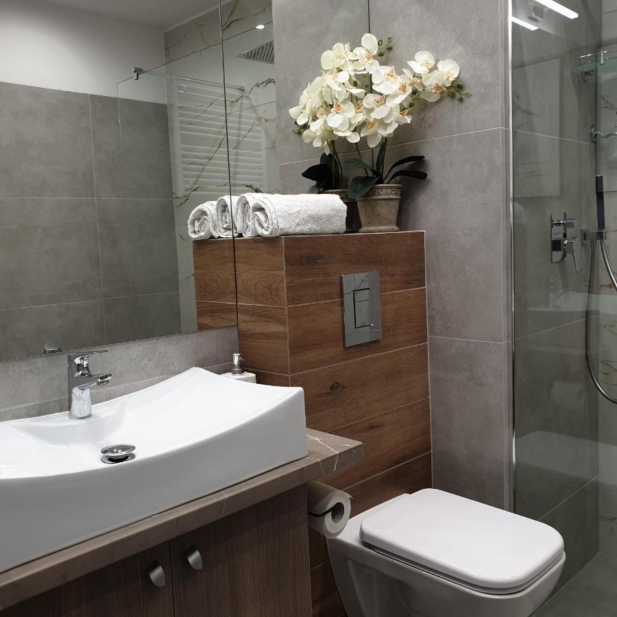 Q Apart Silver -Klimatyzowane Studio Przy Manufakturze Z Garazem Gratis, Fv Łódź Exterior foto